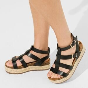 Torrid Fisherman Platform Sandals Black Cage Strappy Womens Size 10 WW